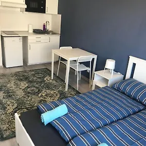 Appartement Roland Westnd, Boedapest