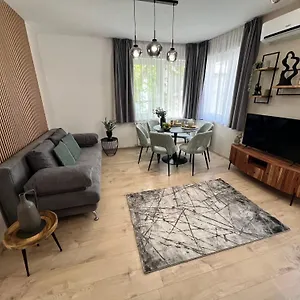 דירה Maple Tree Budget, בודפשט